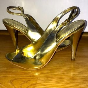 Qupid Gold Heels Size 6.5